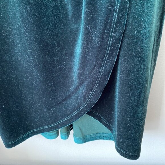 Ricki’s Deep Green Faux Wrap Dress - Picture 10 of 11